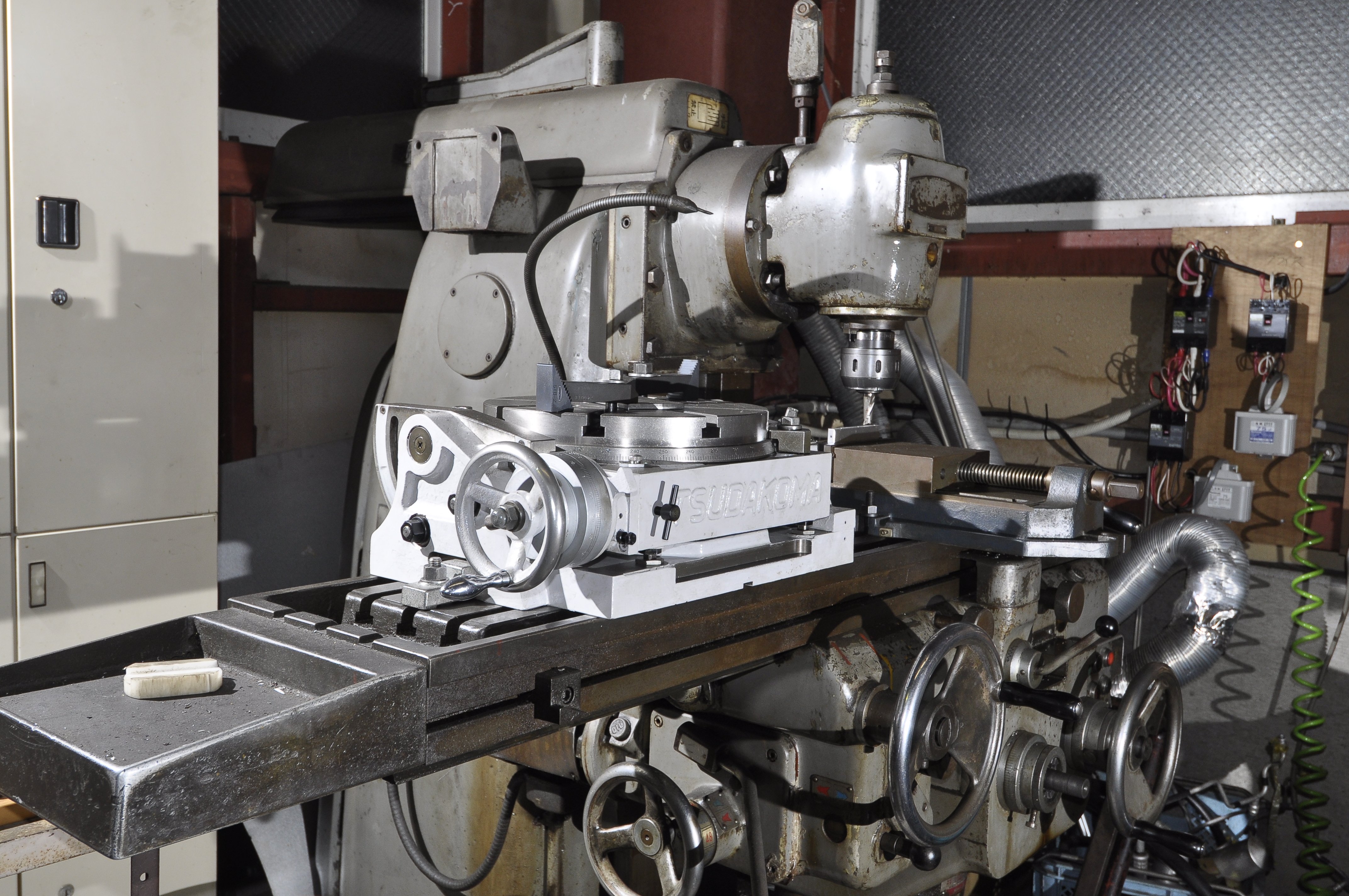 流用パーツ　加工