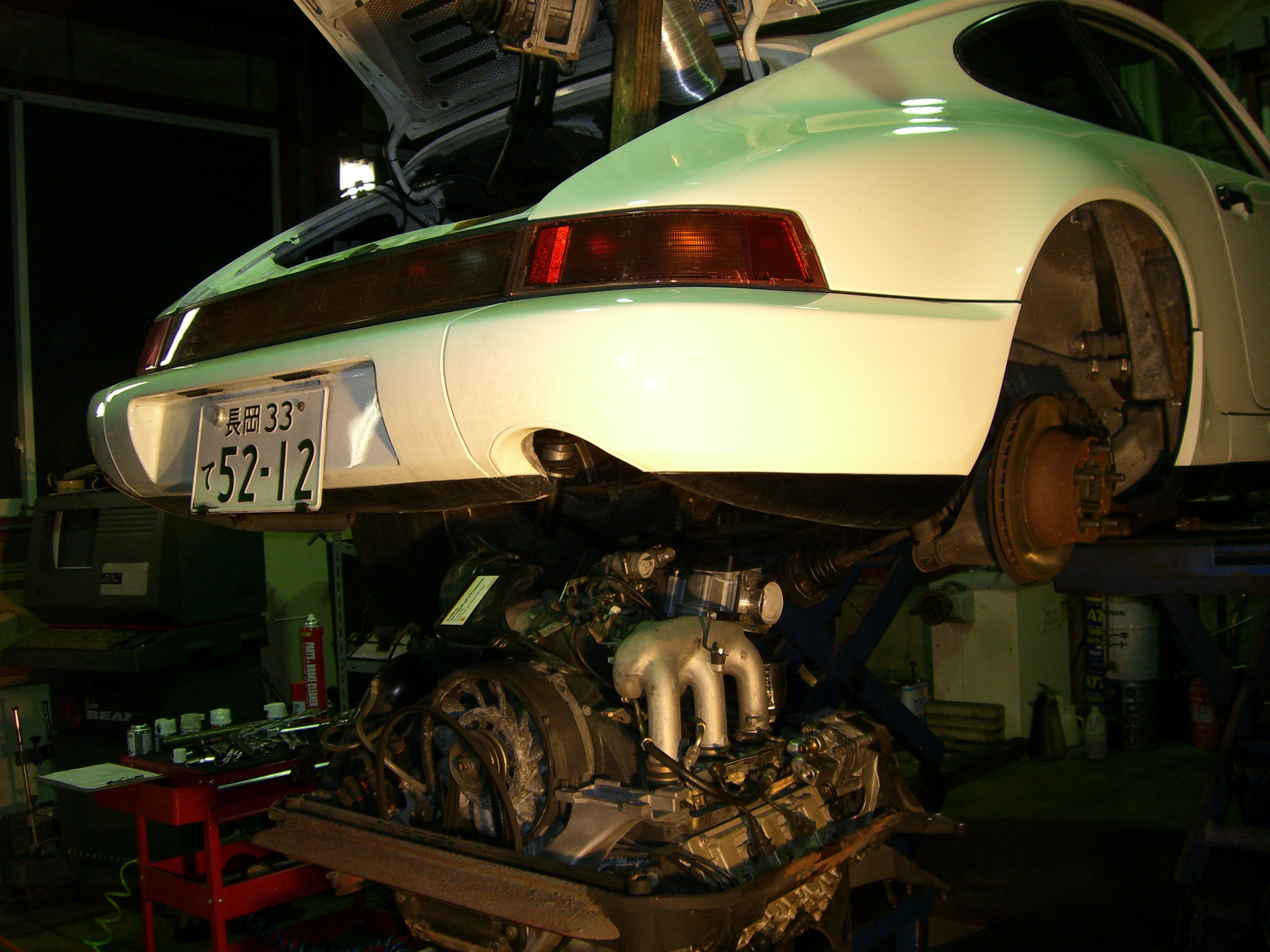 外車　修理＆車検＆ﾁｭｰﾆﾝｸﾞ